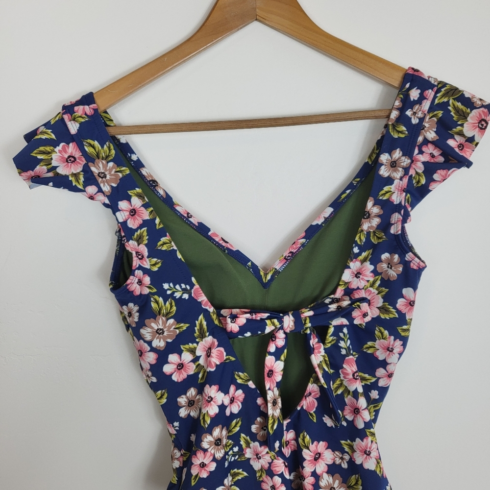 Beach Betty Blue Floral Ruffle Strap One Piece Swimsuit Small - Picture 3 of 6